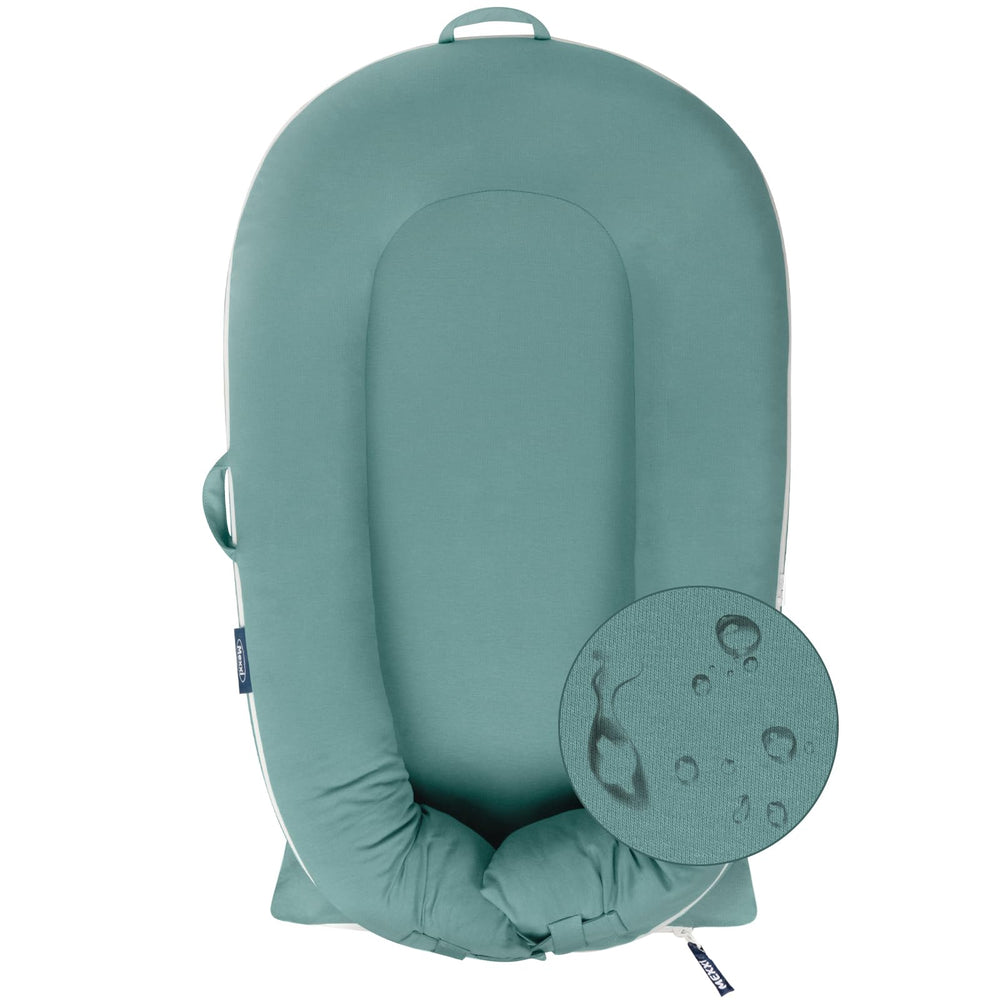 MEXXI organic replacement cover DockATot Sage Green zipper close-up shows durable hardware