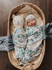 Miaoberry muslin-swaddle close-up highlights breathable fabric ideal for sensitive skin.
