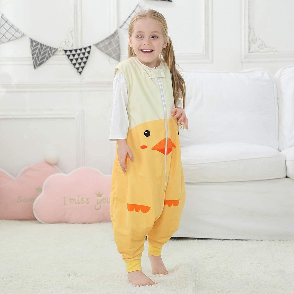 MICHLEY sack with roomy leg area for natural stretch and movement.