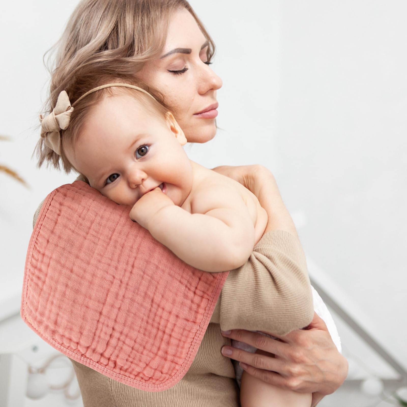 MIGIOL baby cloth on-the-go ready to catch spills during feeding
