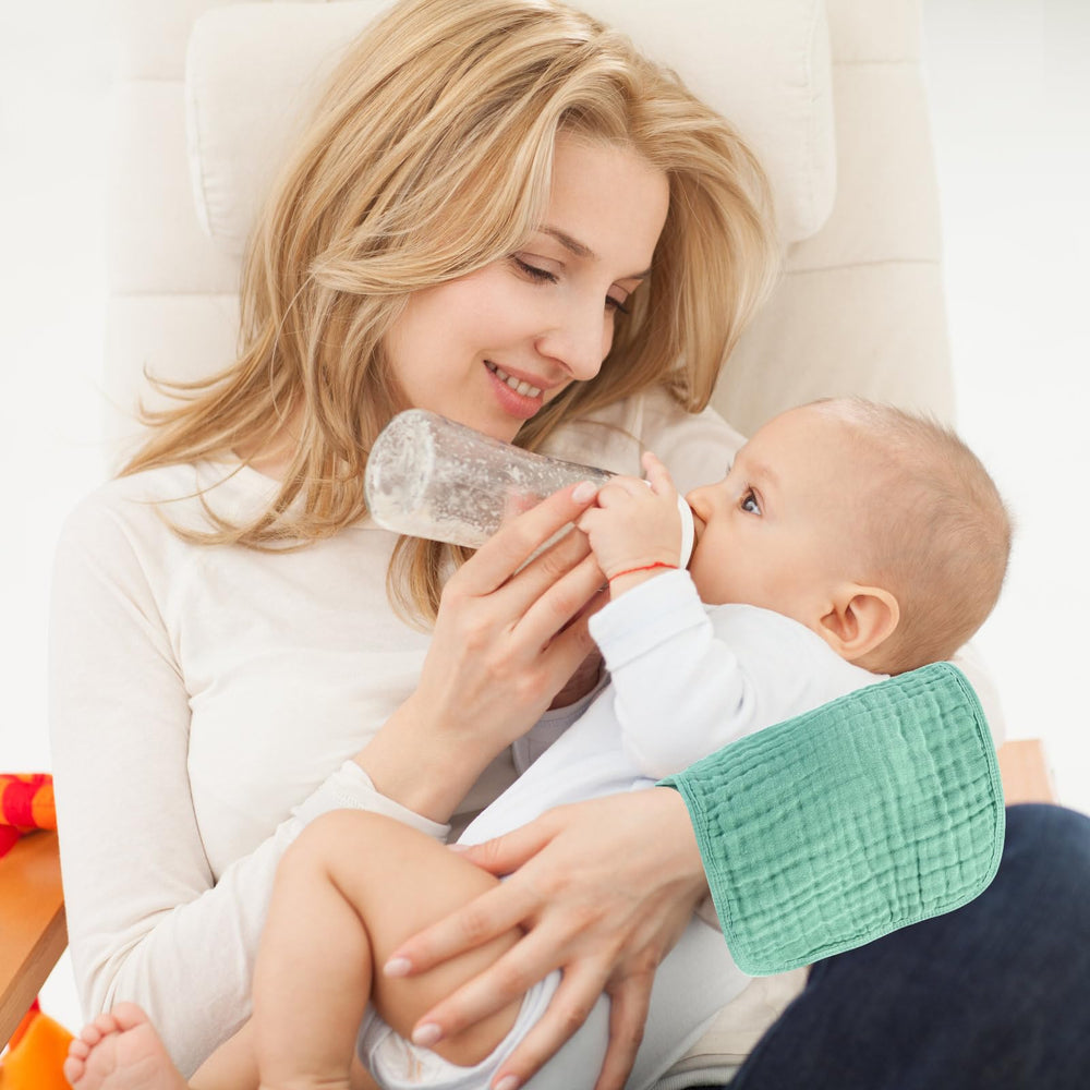 MIGIOL gift-ready burp cloths pack framed as a thoughtful gift