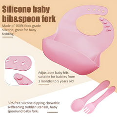 MIICASA silicone bib with pocket catches drips to keep clothes clean.