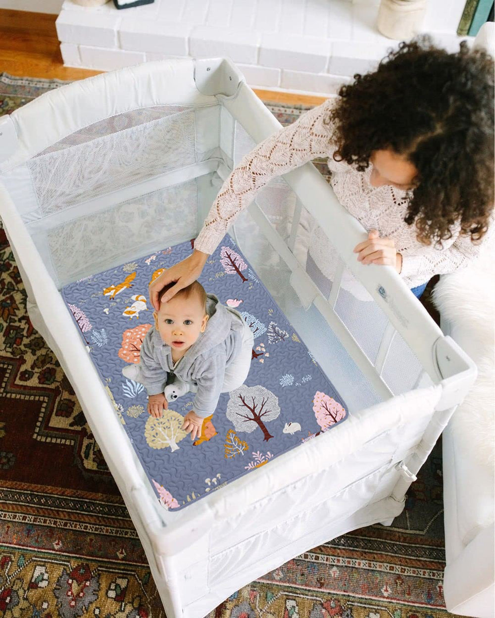 MIIMER versatile sheet fits mini cribs and outdoor use