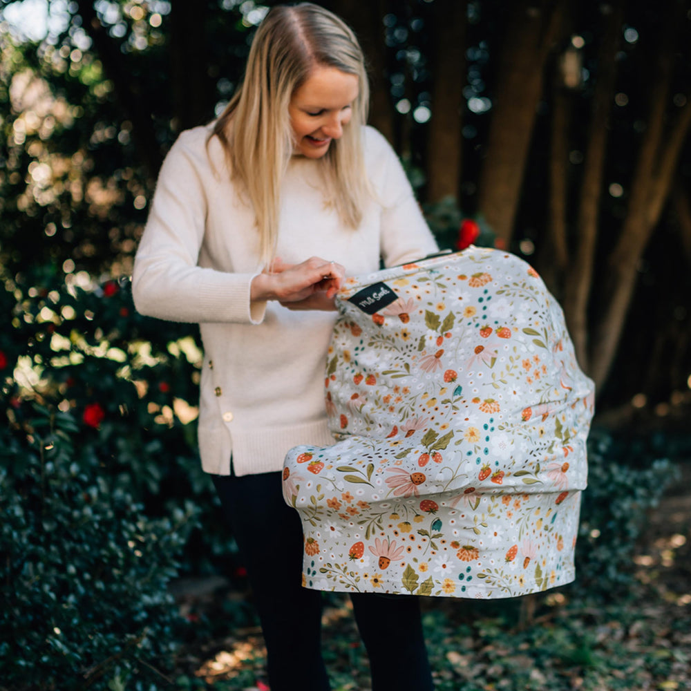 Milk Snob Original strawberry-fields-design offers stylish everyday convenience.