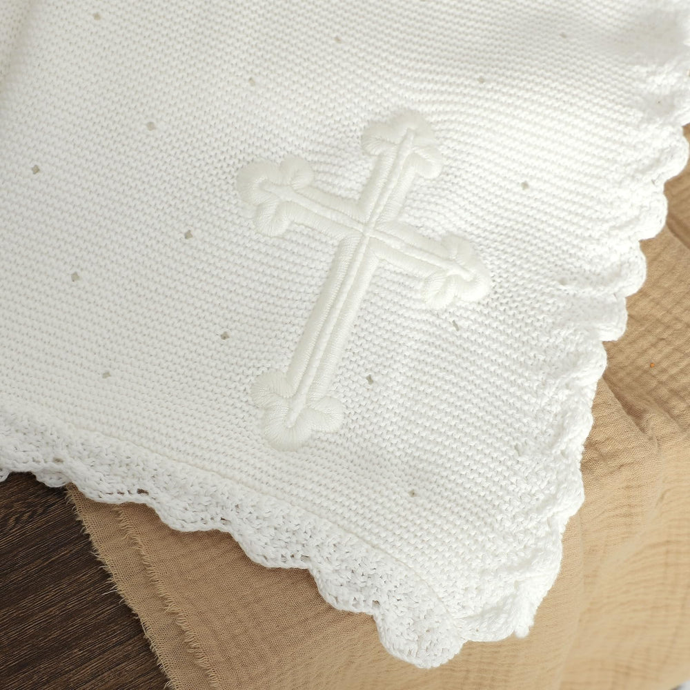 mimixiong cotton blanket edge detail close-up, neat finishing
