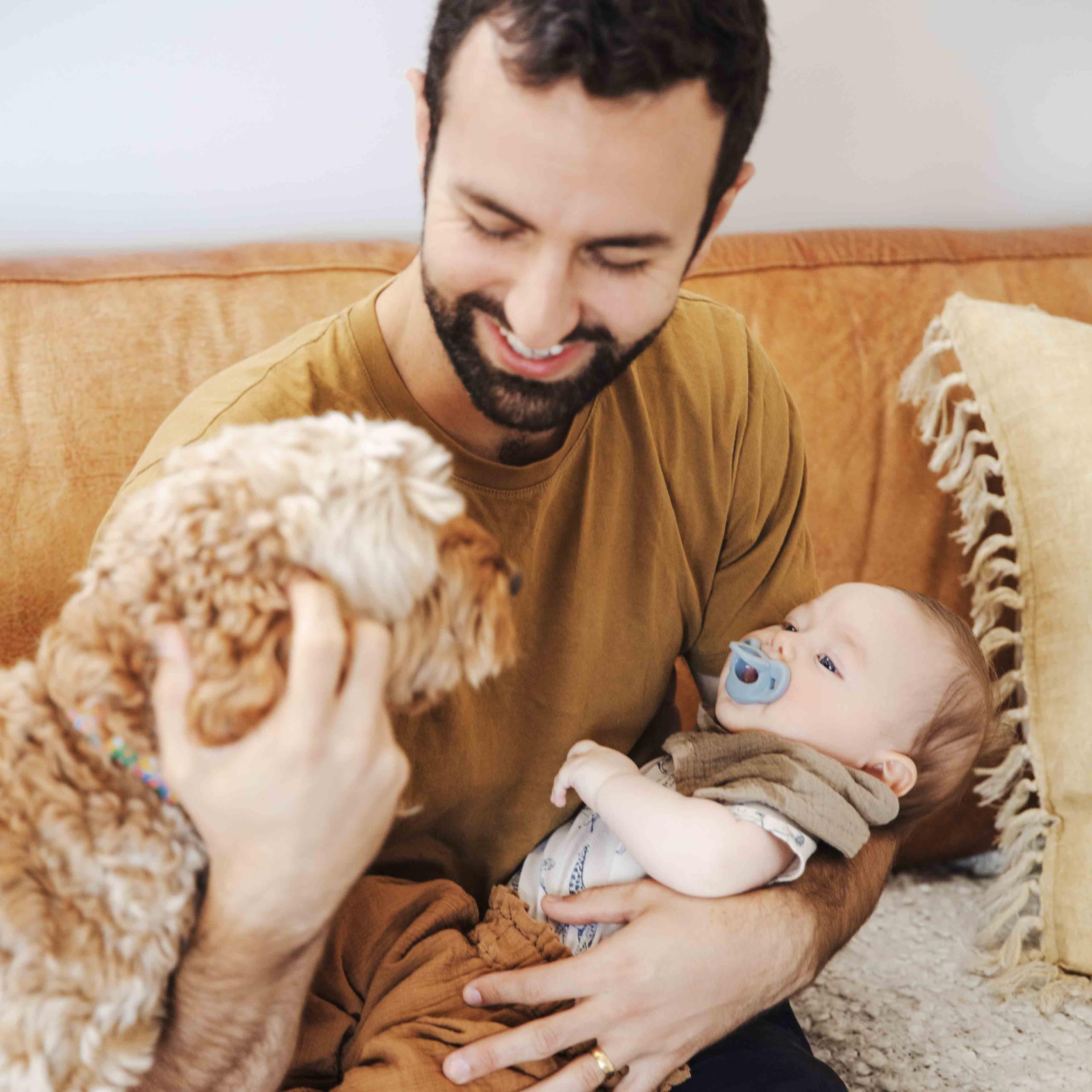 Minbie materials badge: latex-free, BPA-free, and phthalate-free safety