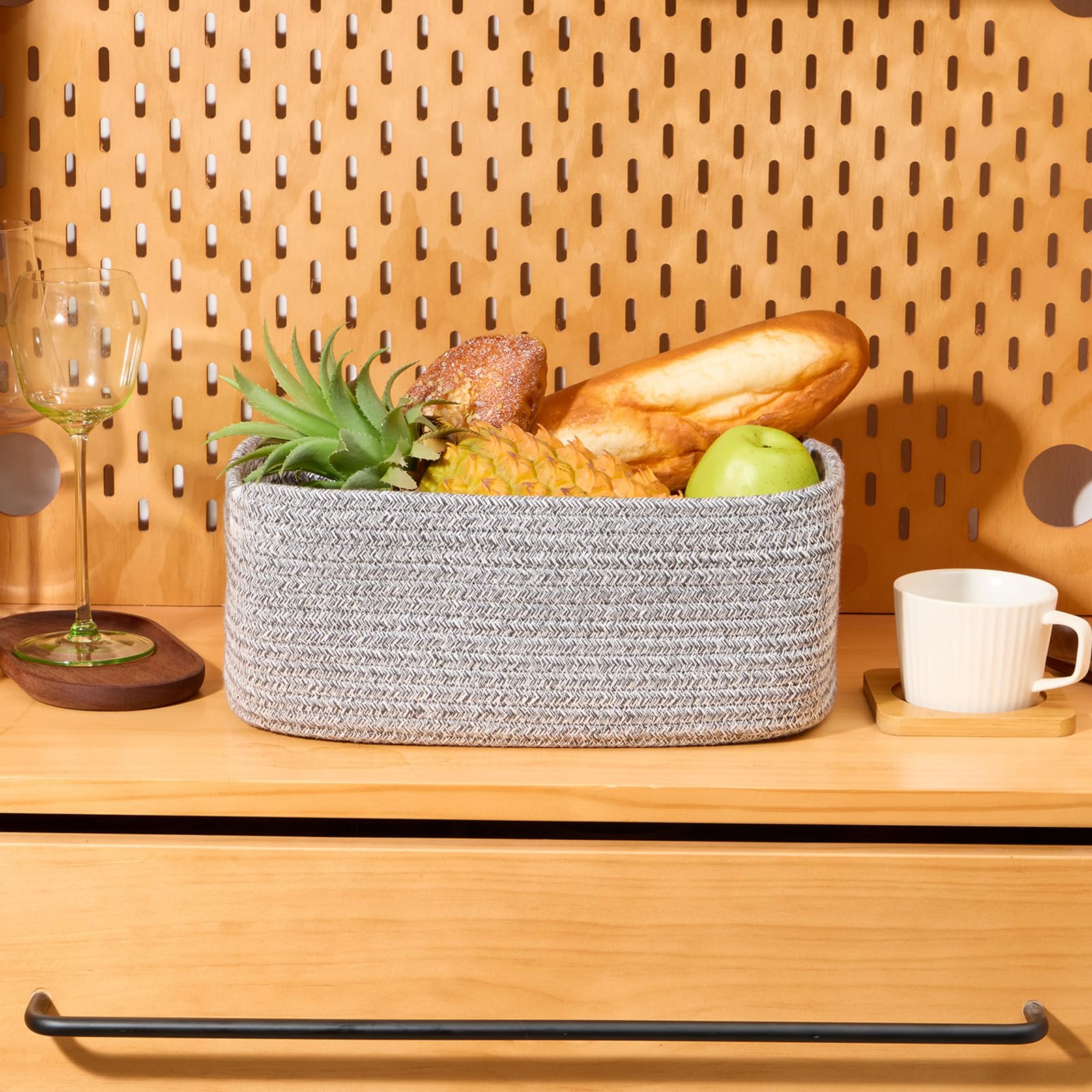 MiniArk easy-shaping helps restore basket shape after use with gentle steaming