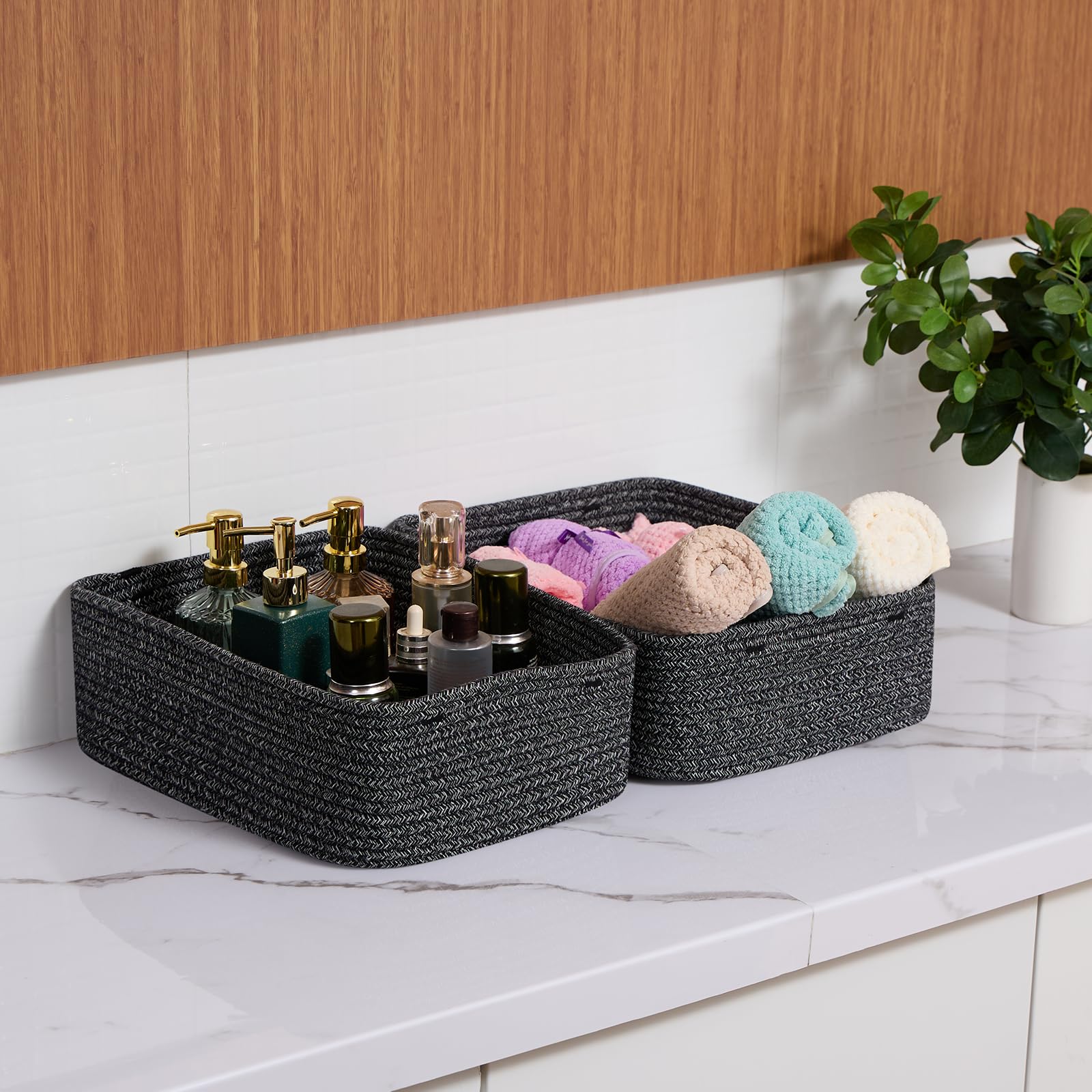 MiniArk cotton rope texture highlights a soft, odor-free storage solution.