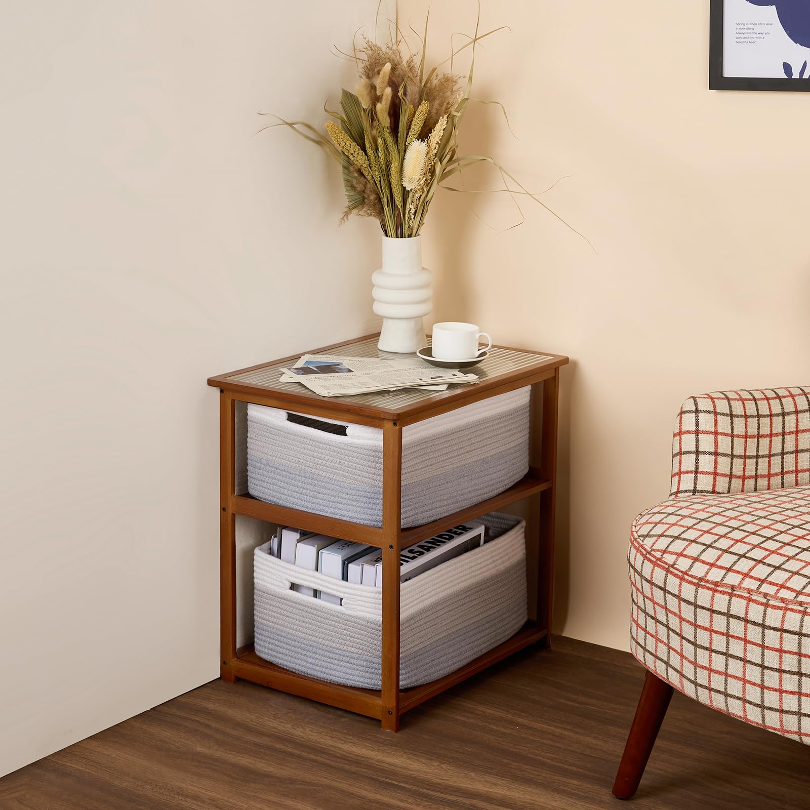 MiniArk empty basket after unboxing regains shape with clothes or dolls