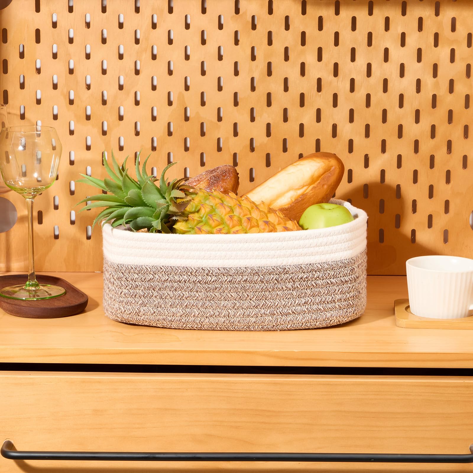 MiniArk fold-and-shape ready packaging demonstrates quick reshaping and setup.