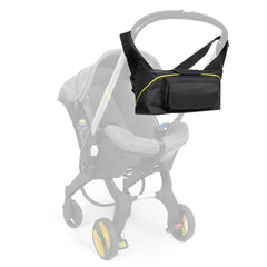Minne Baby Upperkids Essentials Bag shows Doona compatibility for easy on-the-go storage