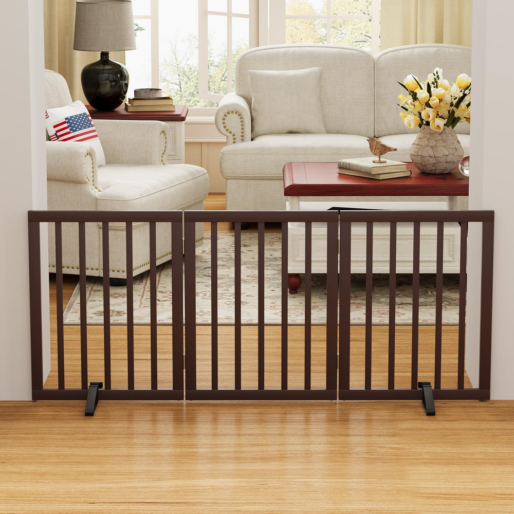 Mino Kesper bamboo texture closeup, natural finish complements living spaces.