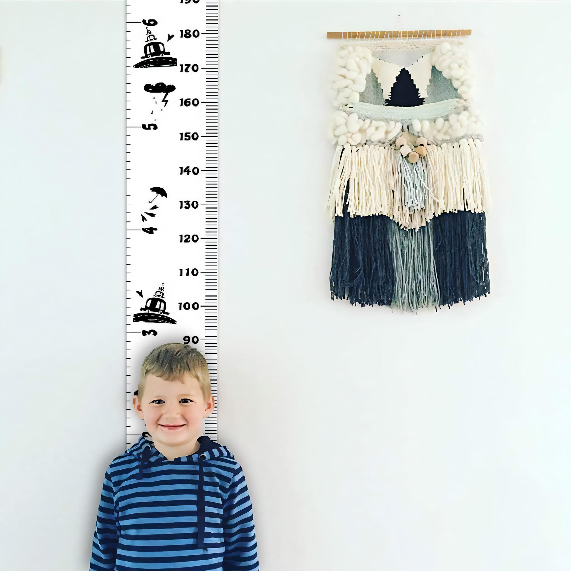 MinoMia growth chart room-ready design complements modern interiors.
