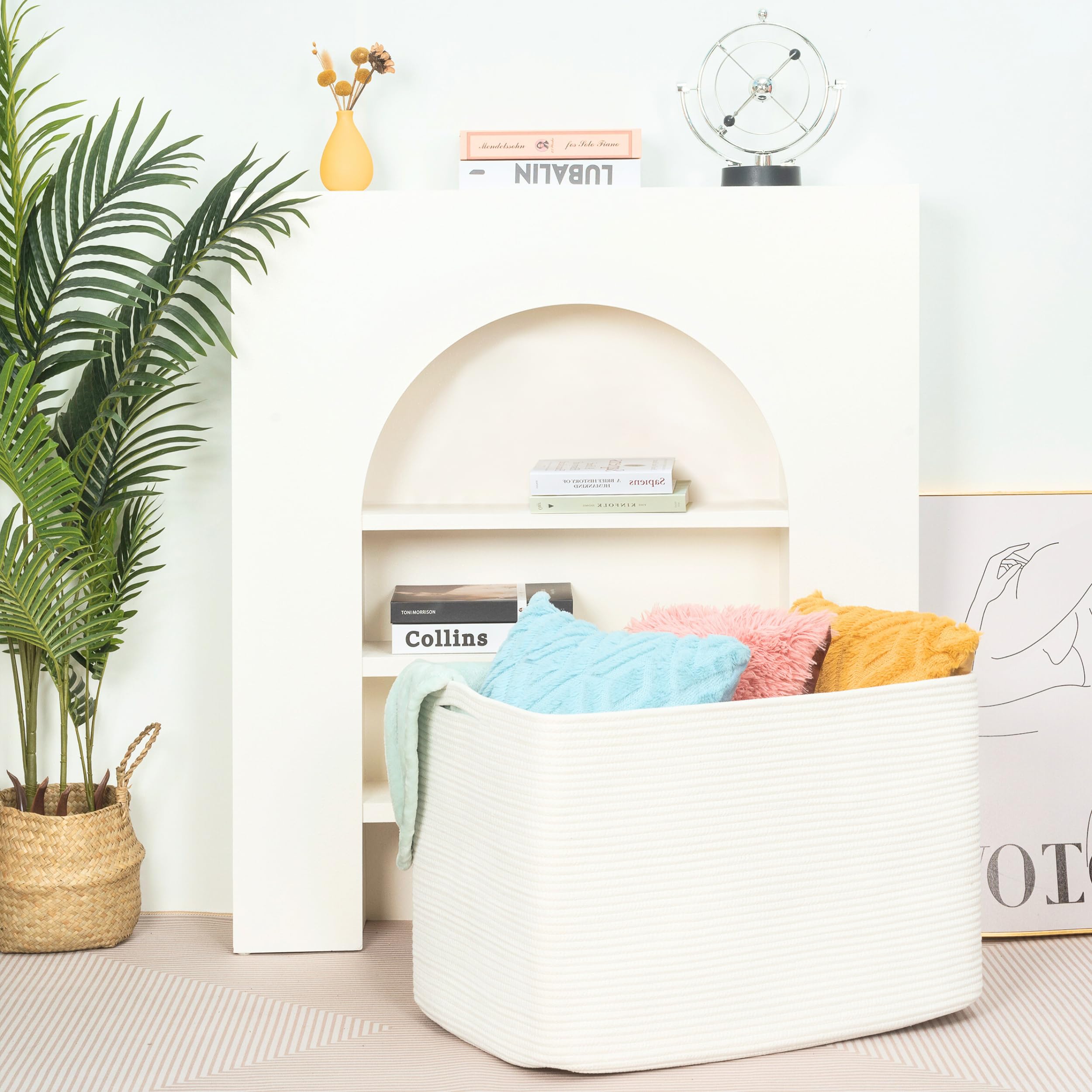 MINTWOOD Design 112L blanket basket cream-entryway shoe bin declutters entry.