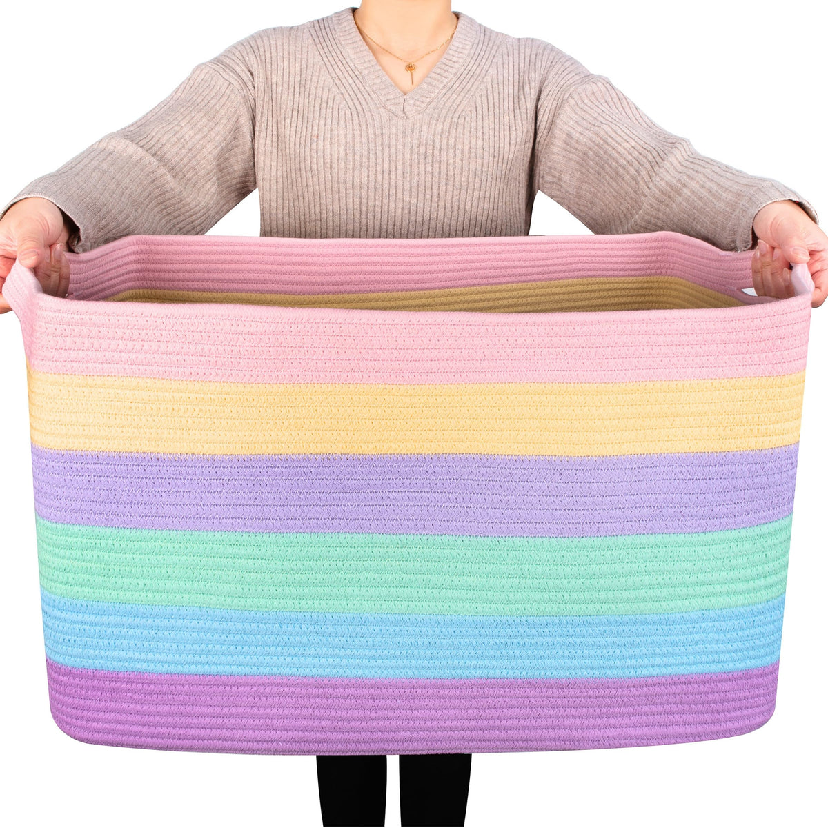 MINTWOOD Design 22in basket front view shows spacious storage for blankets and towels.