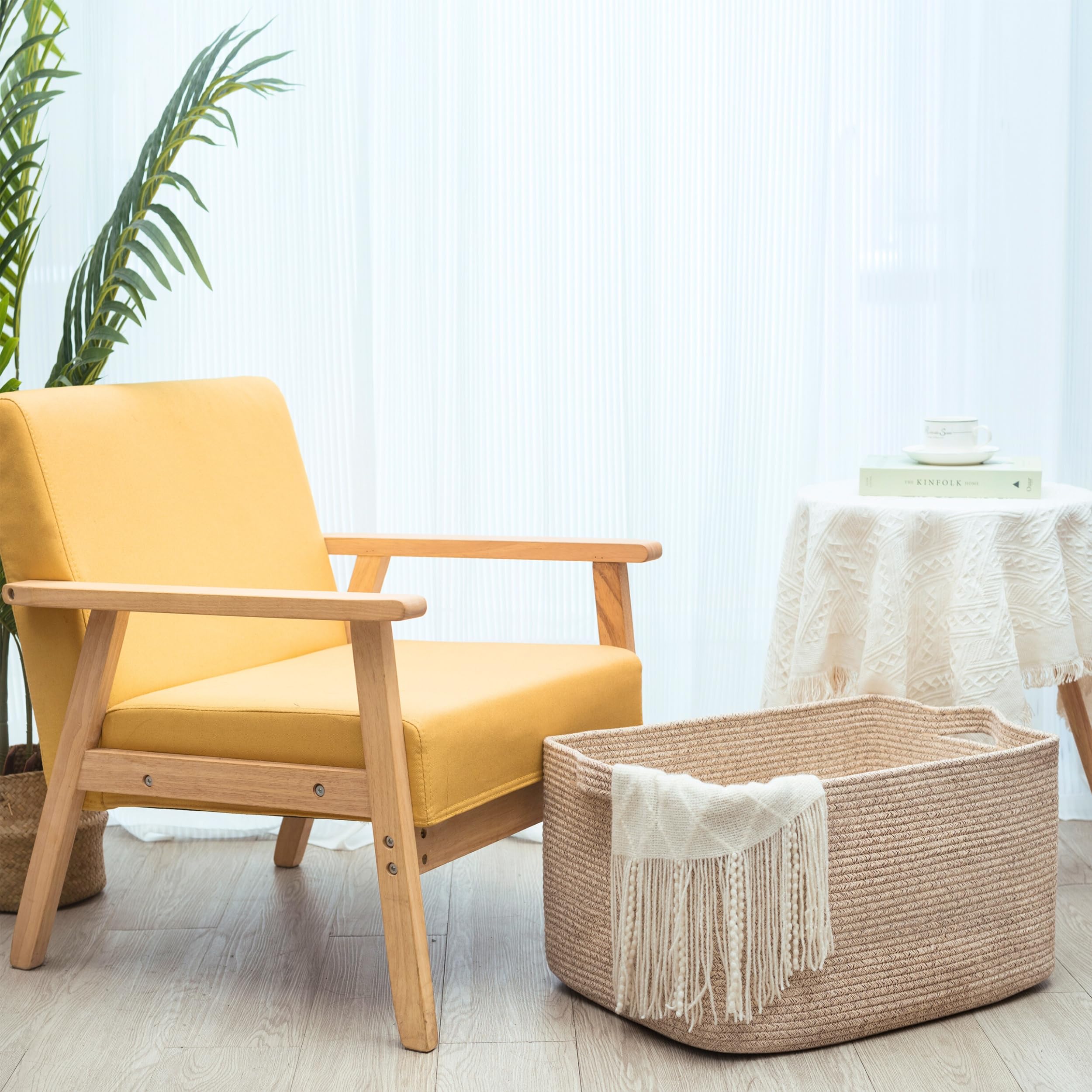 MINTWOOD Design basket with reinforced handles enables easy carrying of laundry and heavy items.