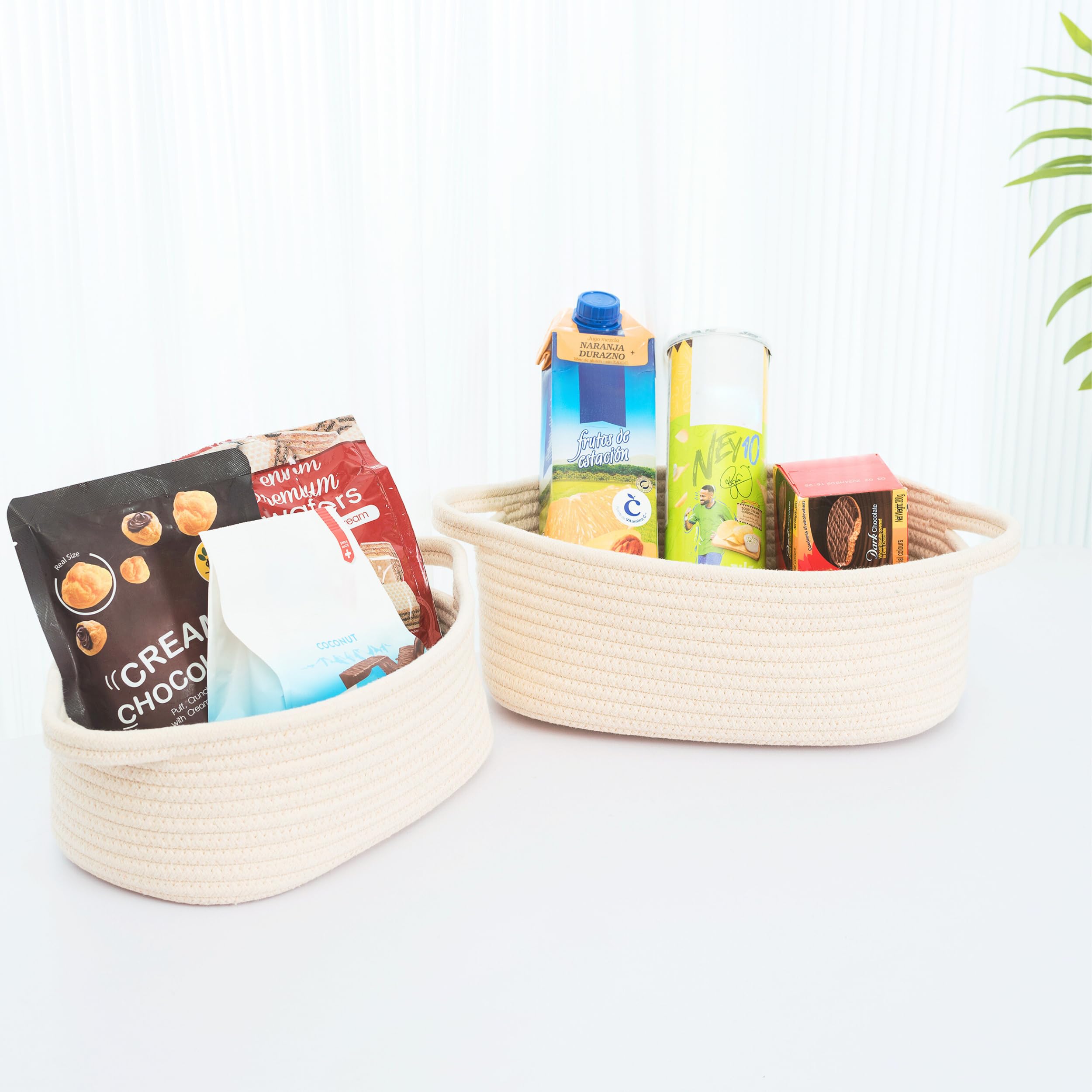 MINTWOOD Design dog cat toy basket keeps play area tidy.