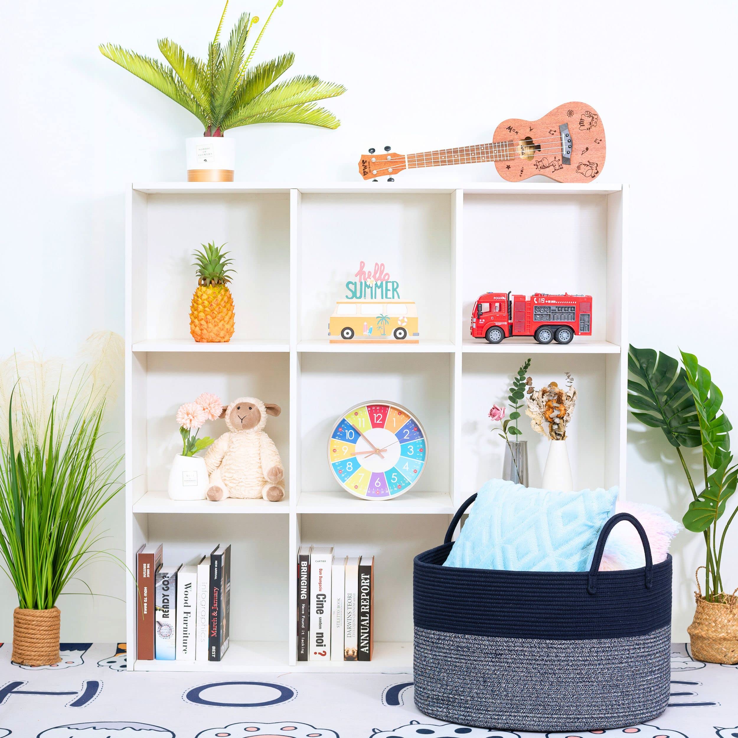 MINTWOOD Design extra-large basket navy blue filled with blankets showcases versatility