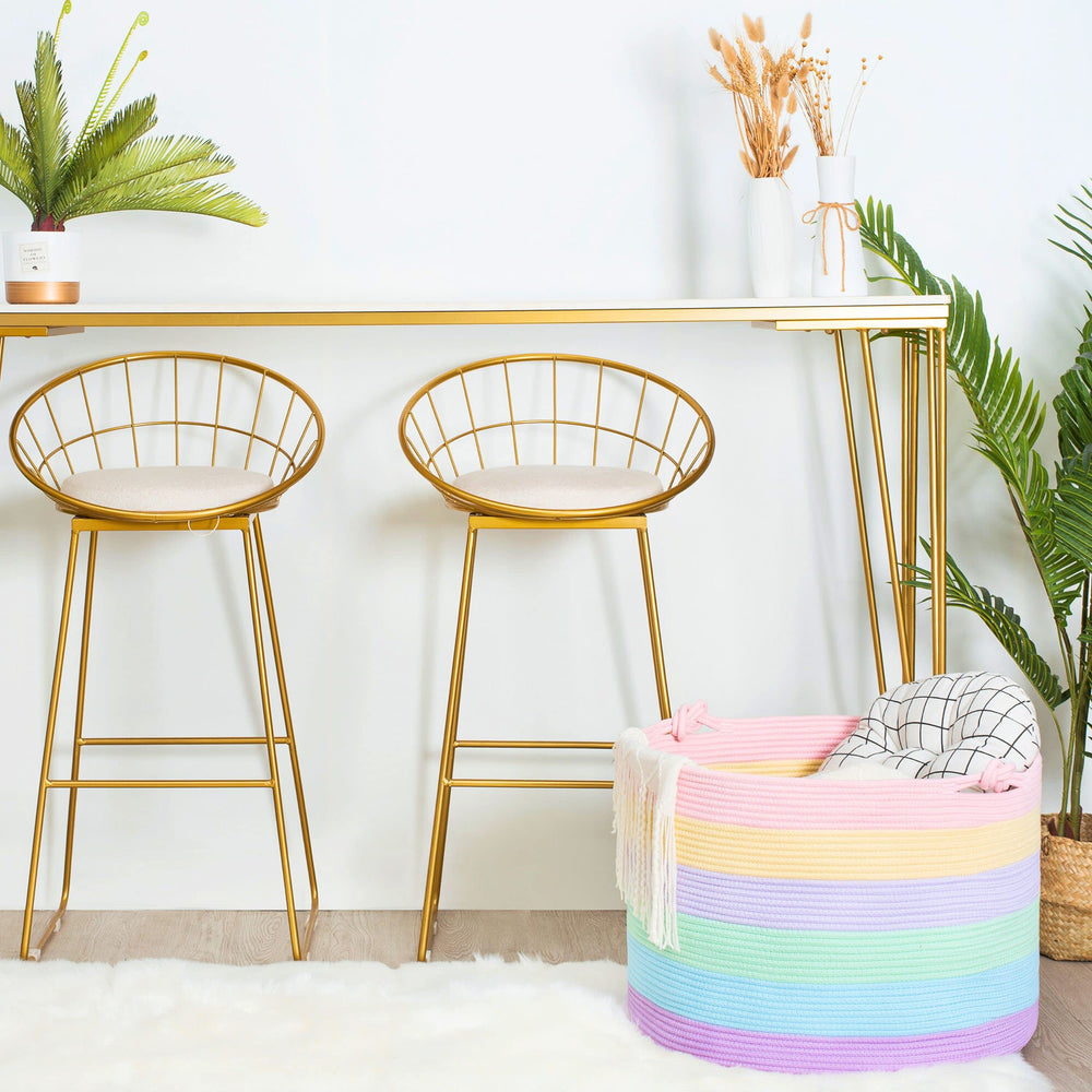 MINTWOOD Design XXXXLarge basket in laundry room for towels and clothing storage