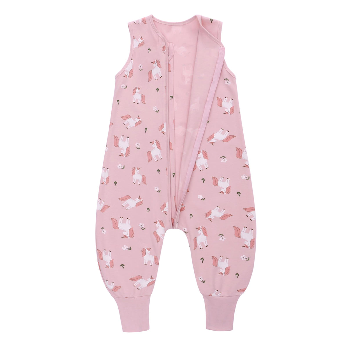 Miracle Baby Sleep Sack feet-open enables quick night-time diaper changes.