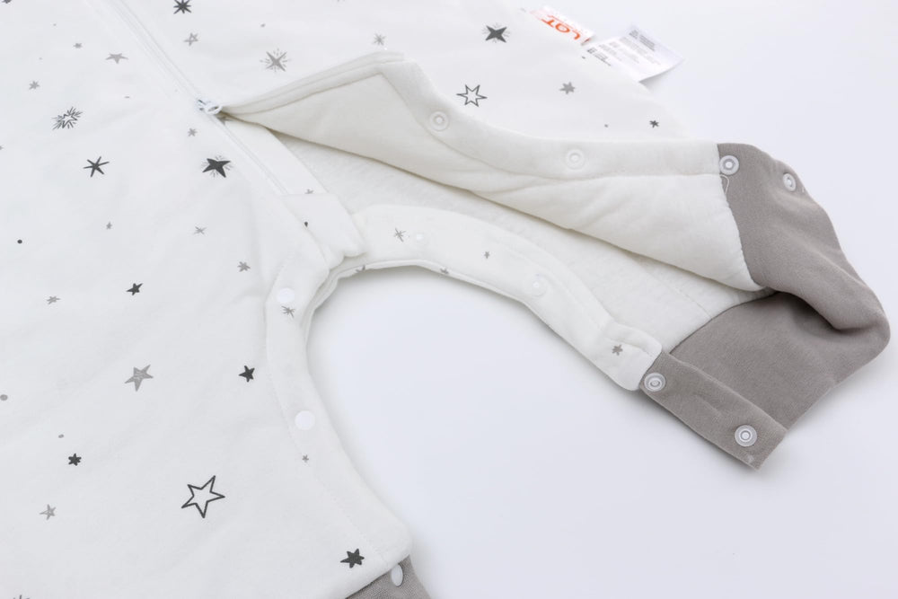 Miracle Baby Sleep Sack features zipper protectors for skin comfort.