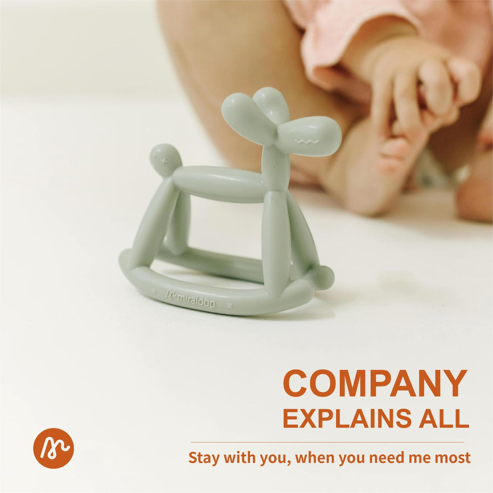 Miraloop teether eight-texture-spots close-up demonstrates varied surfaces for teething exploration.