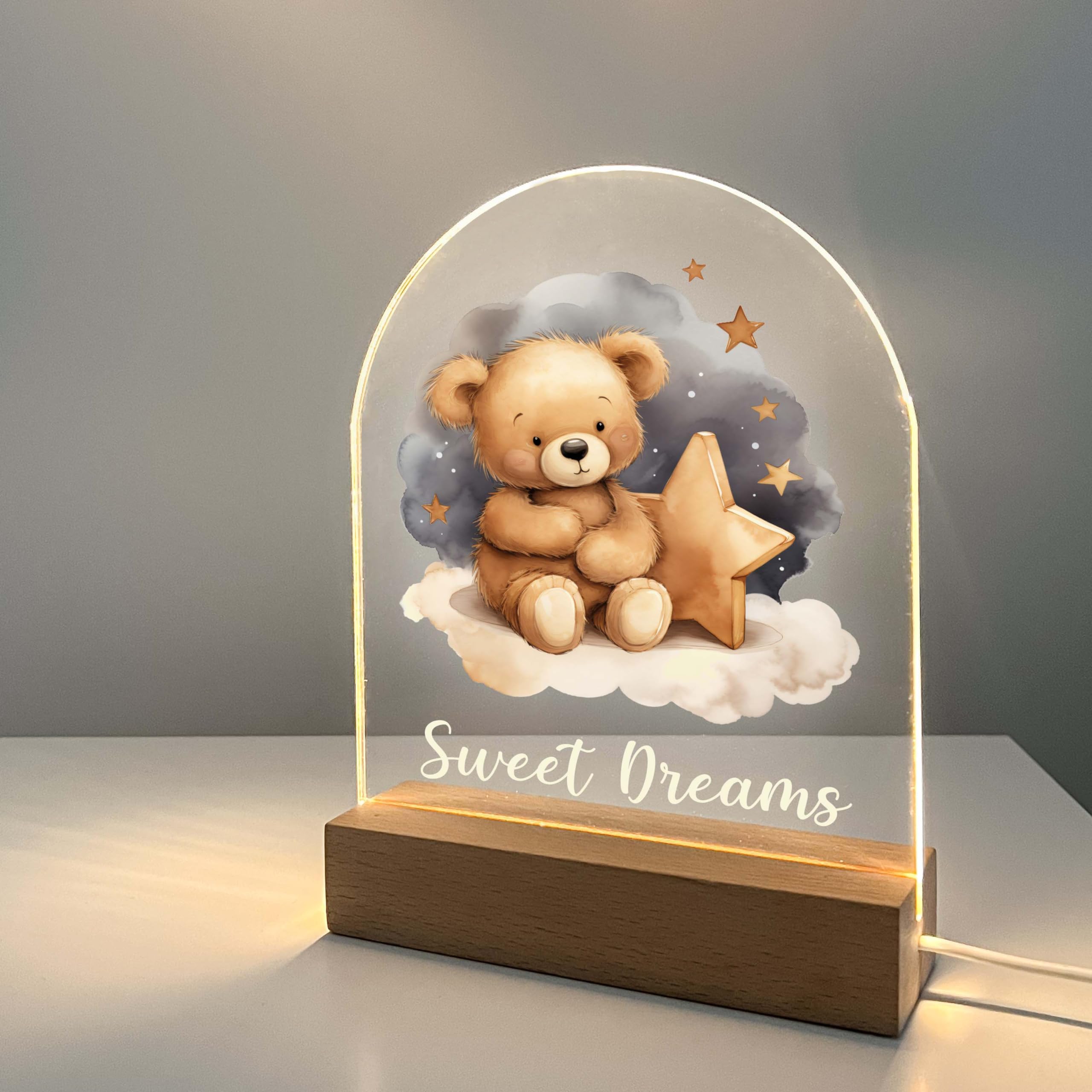 Mirror Mania made-in-usa-craftsmanship combines quality and pride in a cute bear lamp.