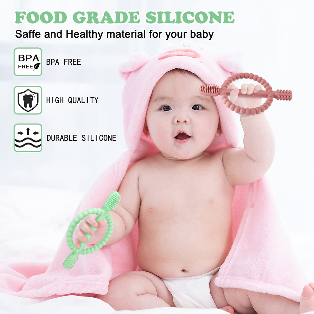 MISSLILI sensory teether in bright green and caramel with double-texture for soothing massage.