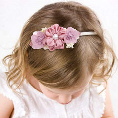 mligril flower crown elastic band detail showing lightweight fit
