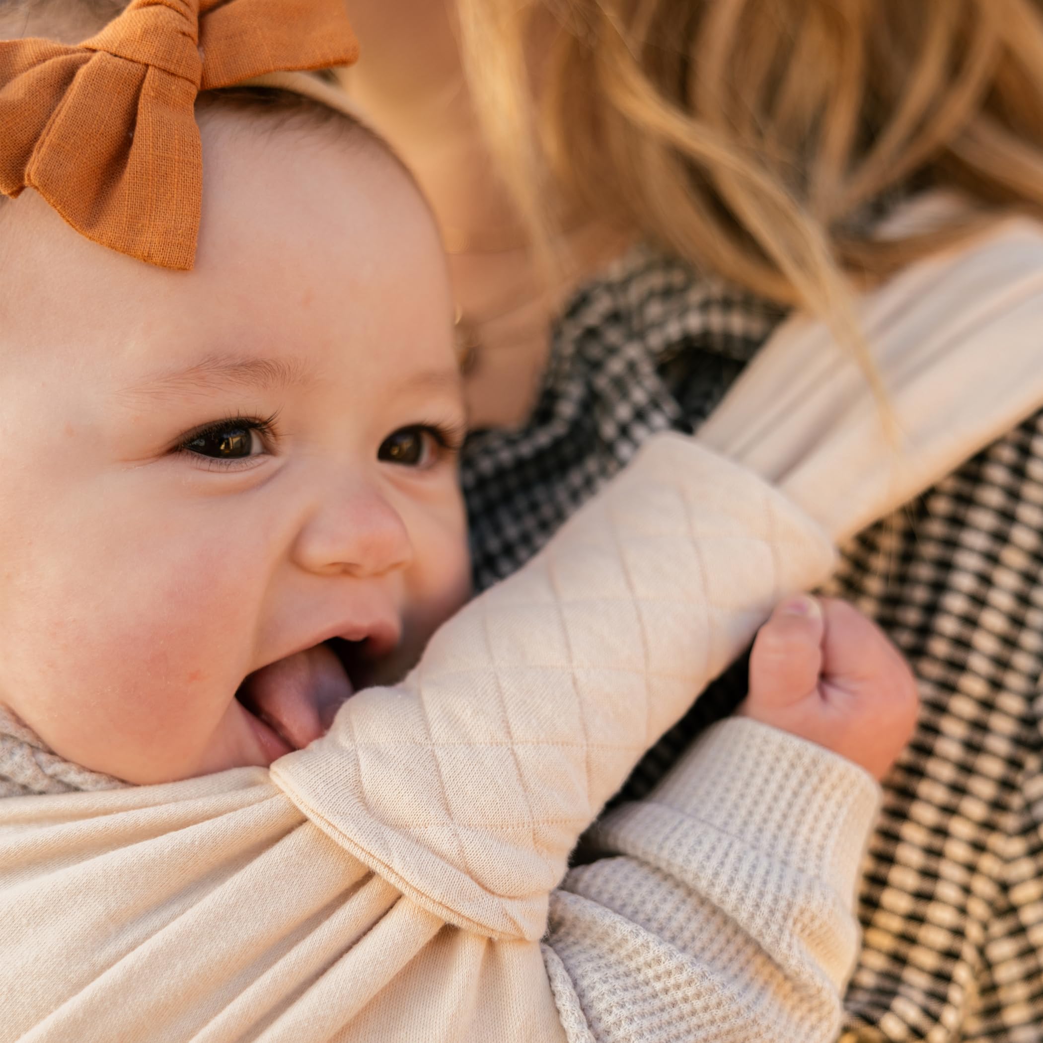 Moby Baby Duet Carrier fabric close-up highlighting lightweight breathable material.