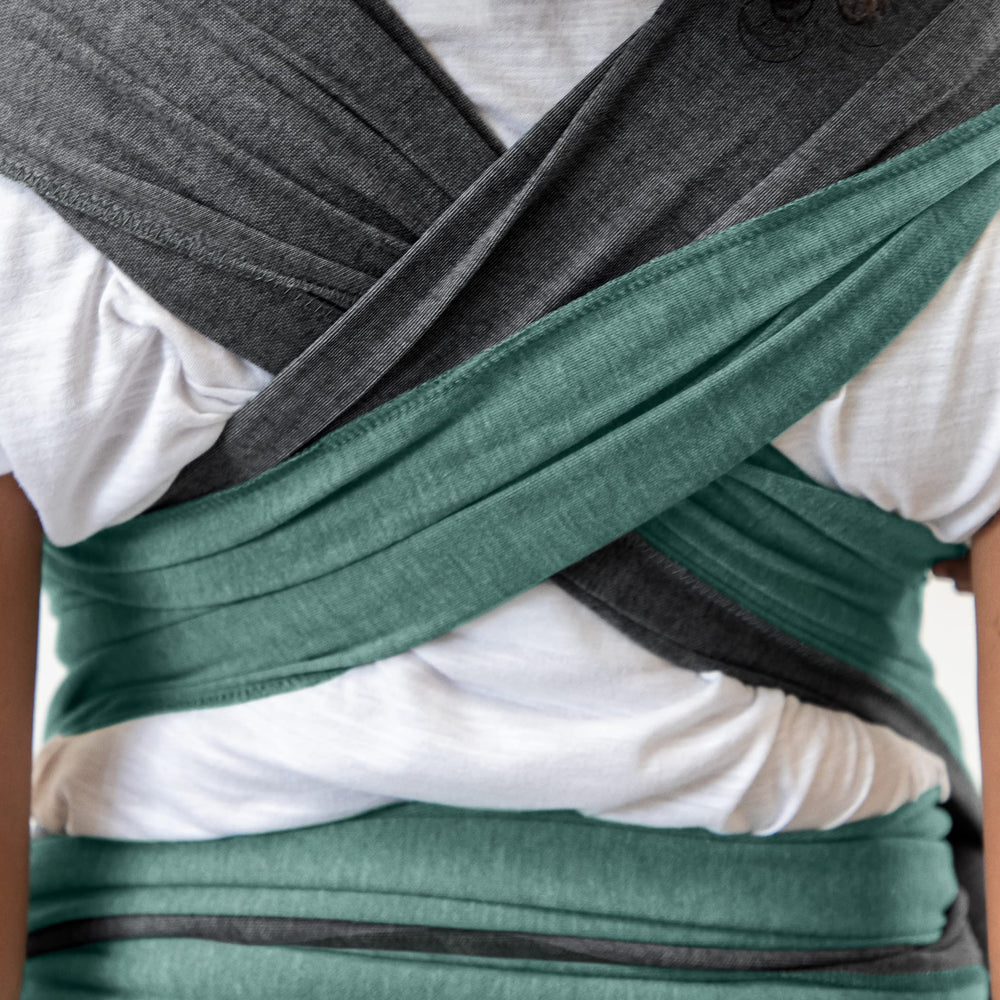 Moby Let Us Help You program offers expert advice for better wearing.