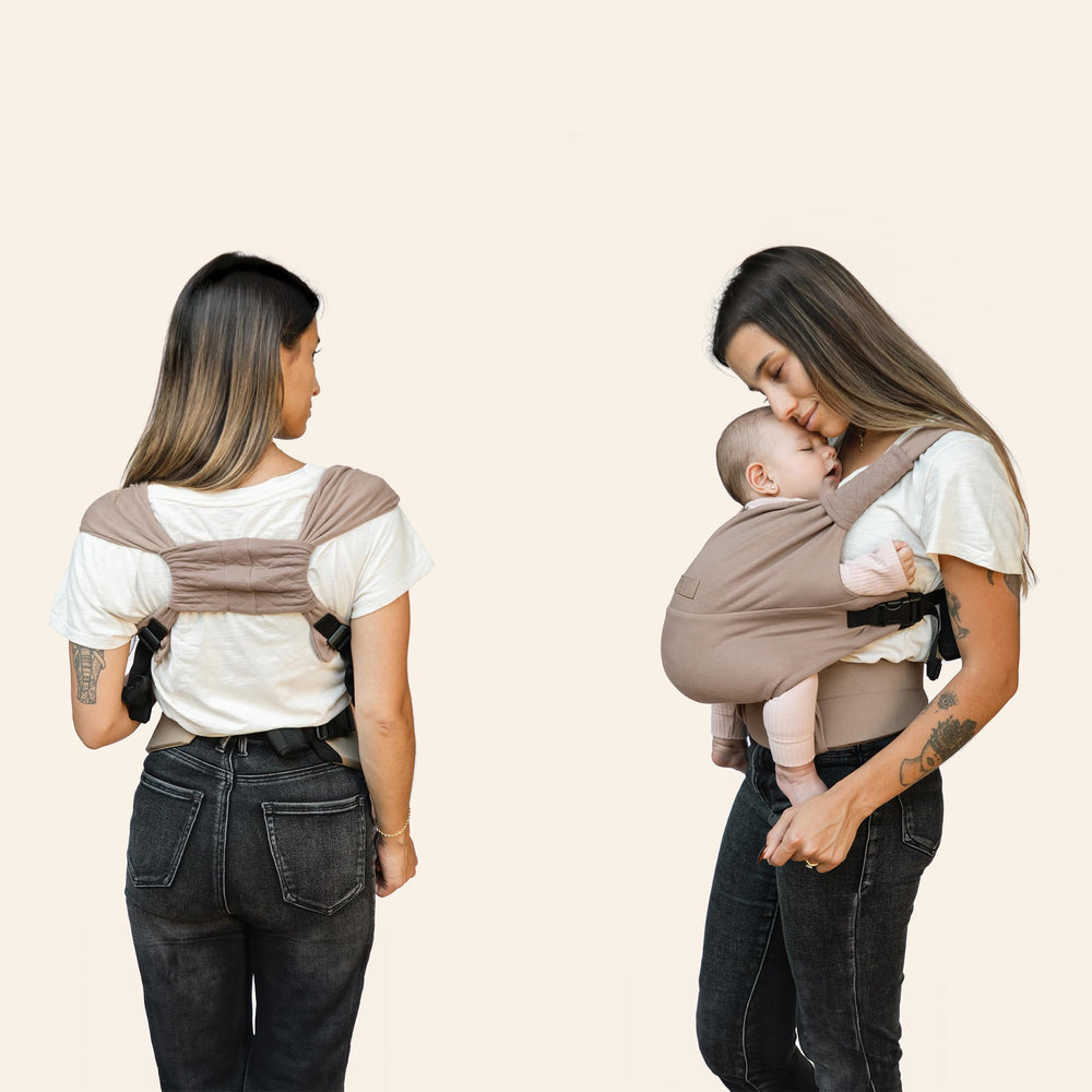 Moby Duet adjustable waistbelt offers balanced, comfortable carrying.