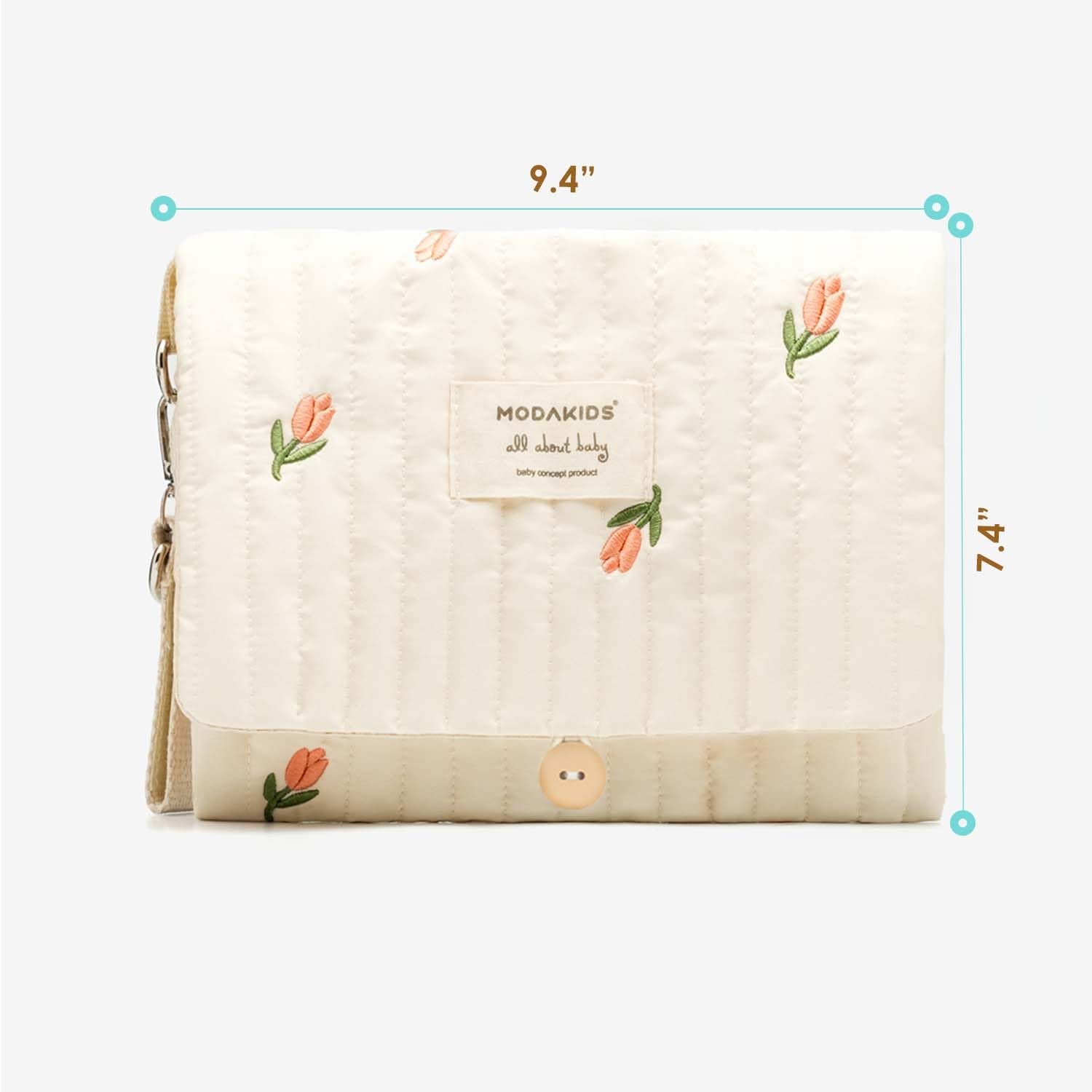 MODAKIDS bear embroidery pattern adds cute, gender-neutral travel flair.