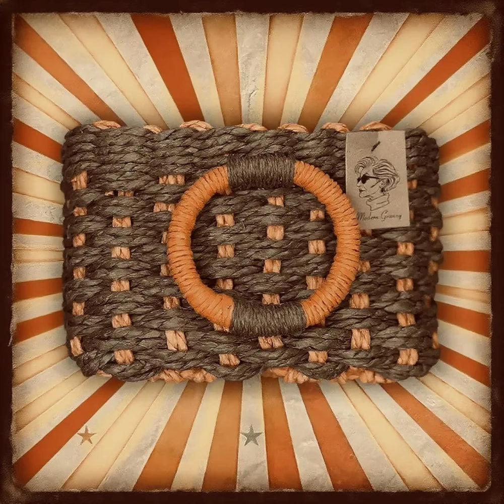 Modern Granny recycled-paper rope close-up highlights eco-friendly construction