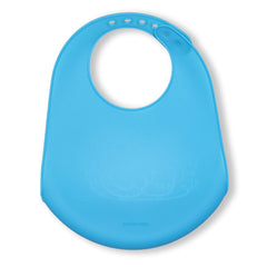 MODERN-TWIST bucket-bib folded compact-packaging highlights easy storage for travel.