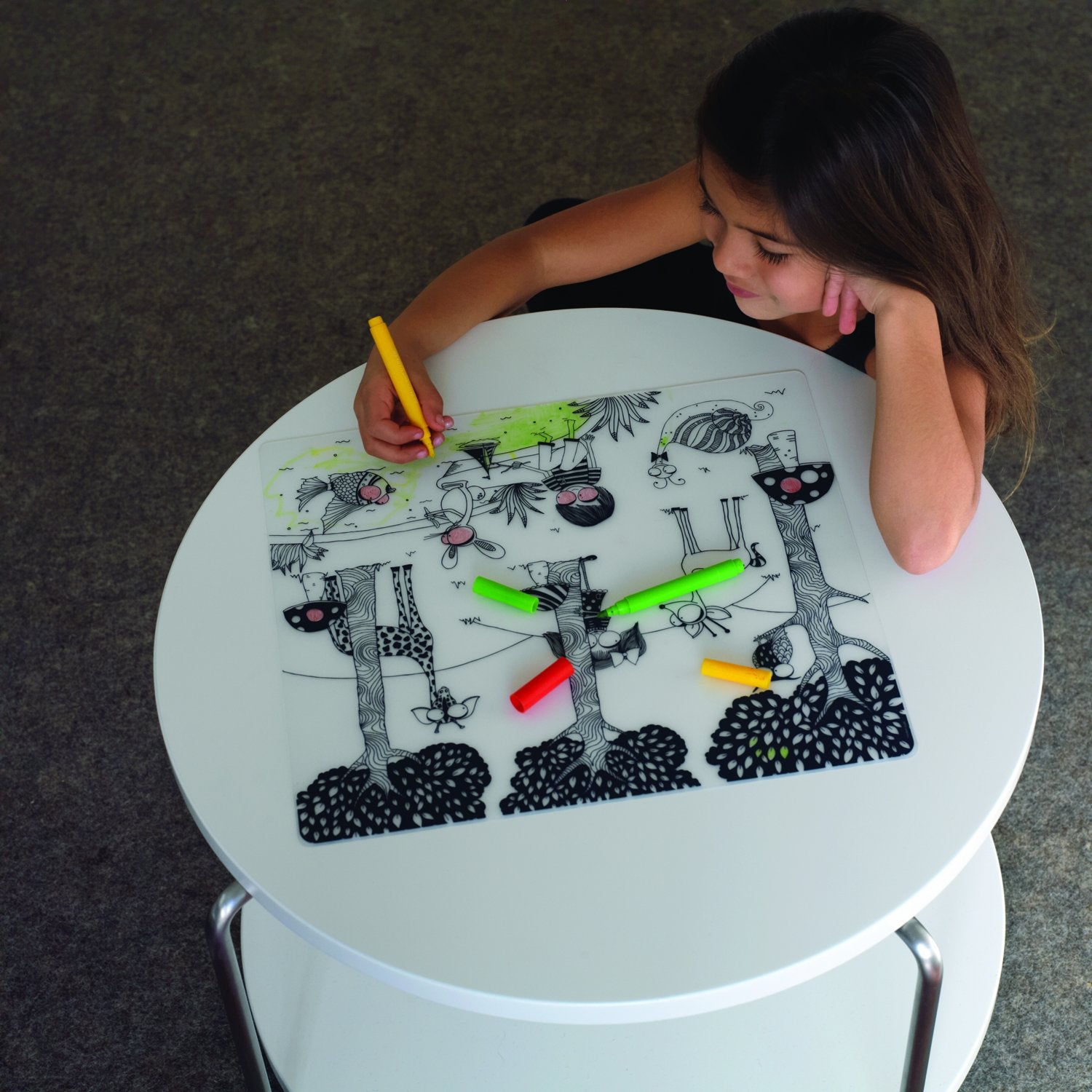 Modern-Twist Mark-Mat easy-clean surface resists stains and cleans quickly.