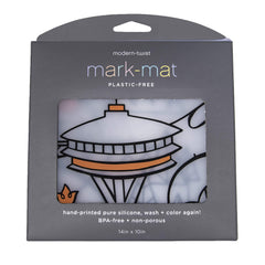 MODERN-TWIST Mark-Mat rolled for easy travel and meals