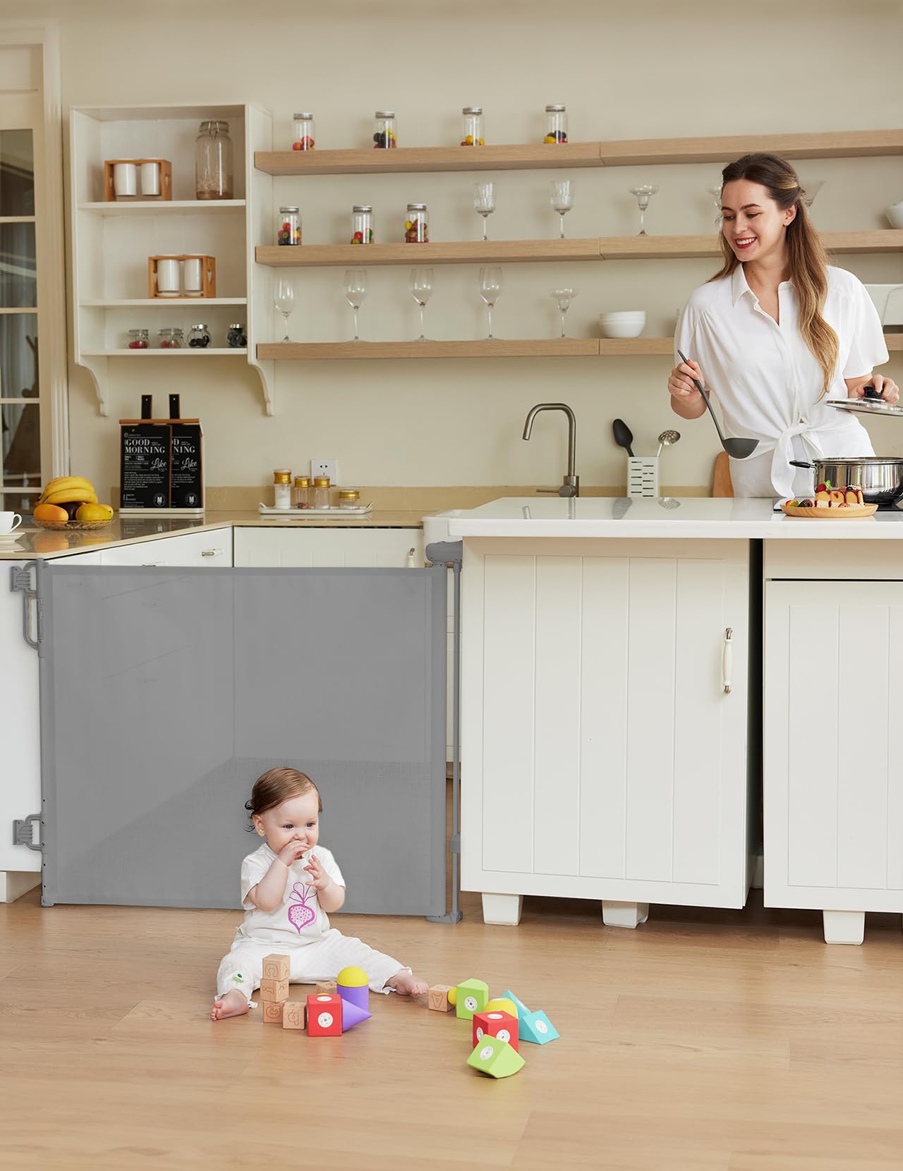 Momcozy gate fits doorways and stairs for indoor-outdoor use.
