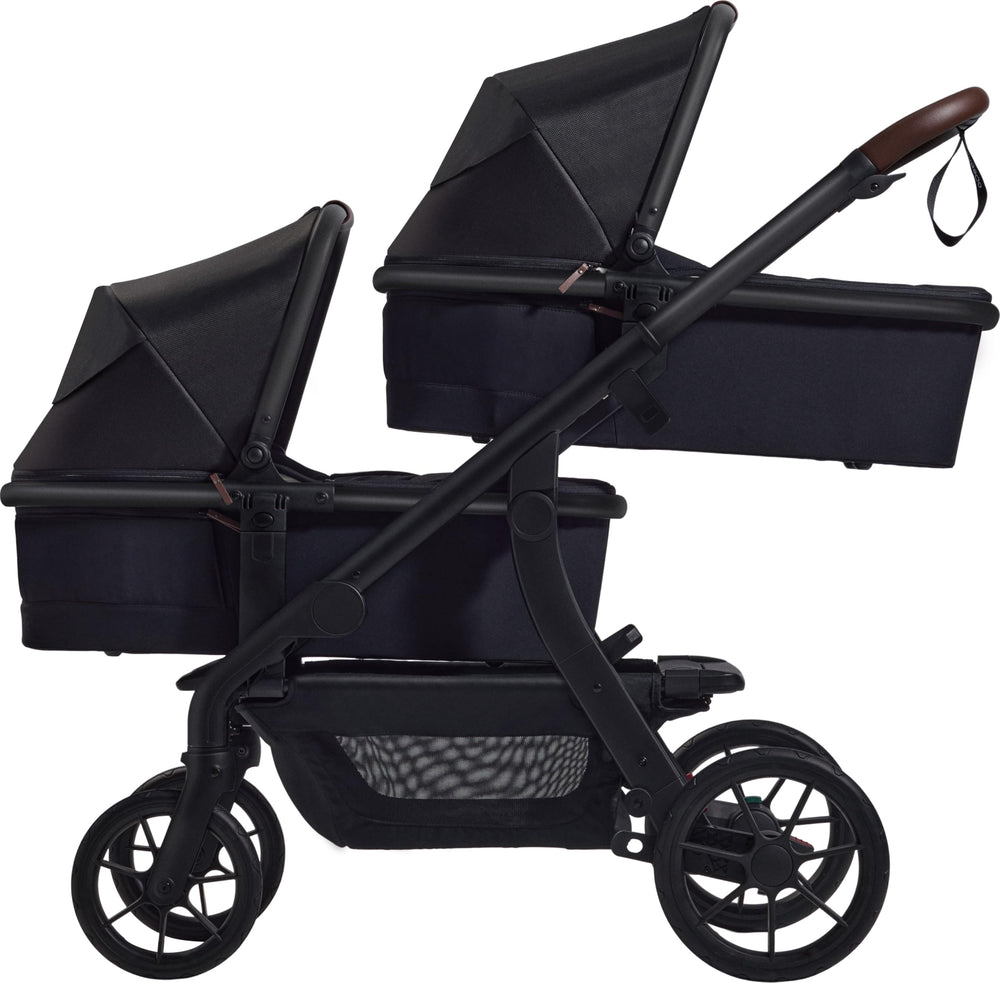 Momcozy carrycot attachment 3D airflow—panoramic windows enable visibility without unzipping.