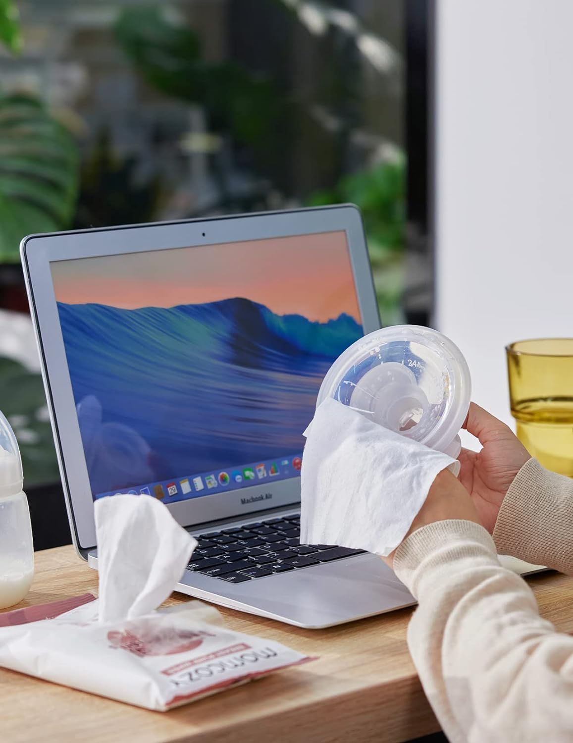 Momcozy wipes appropriate for bottles and pacifiers cleaning