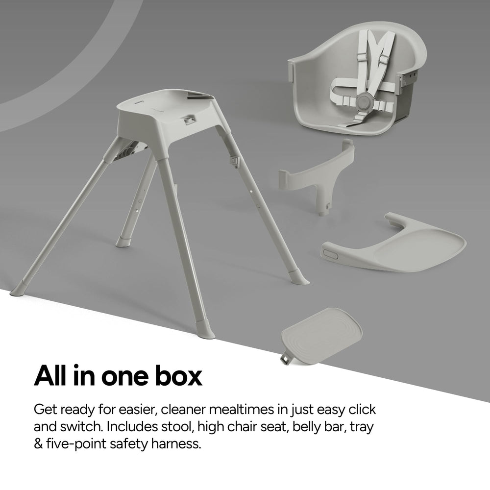 Mompush Olli adjustable 2-position tray for growing feeding needs.