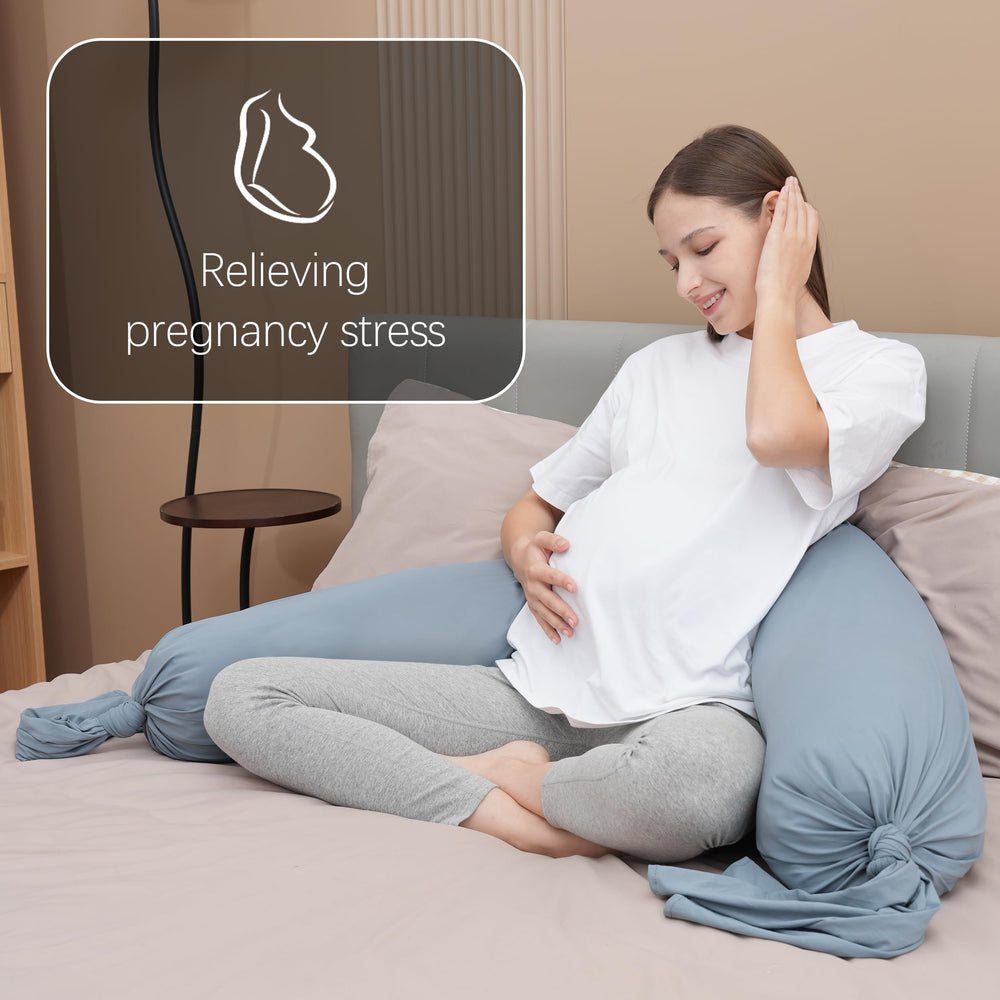 MOON PARK back and knee support helps relax during nighttime rest.