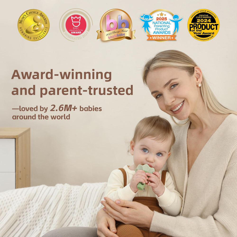 Moonkie anti-drop heart hook keeps feeder within reach on stroller trips