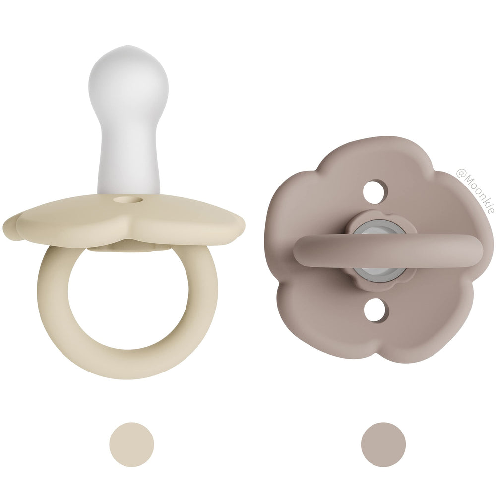 Moonkie pacifiers Daisy packaging, gift-ready presentation for baby showers