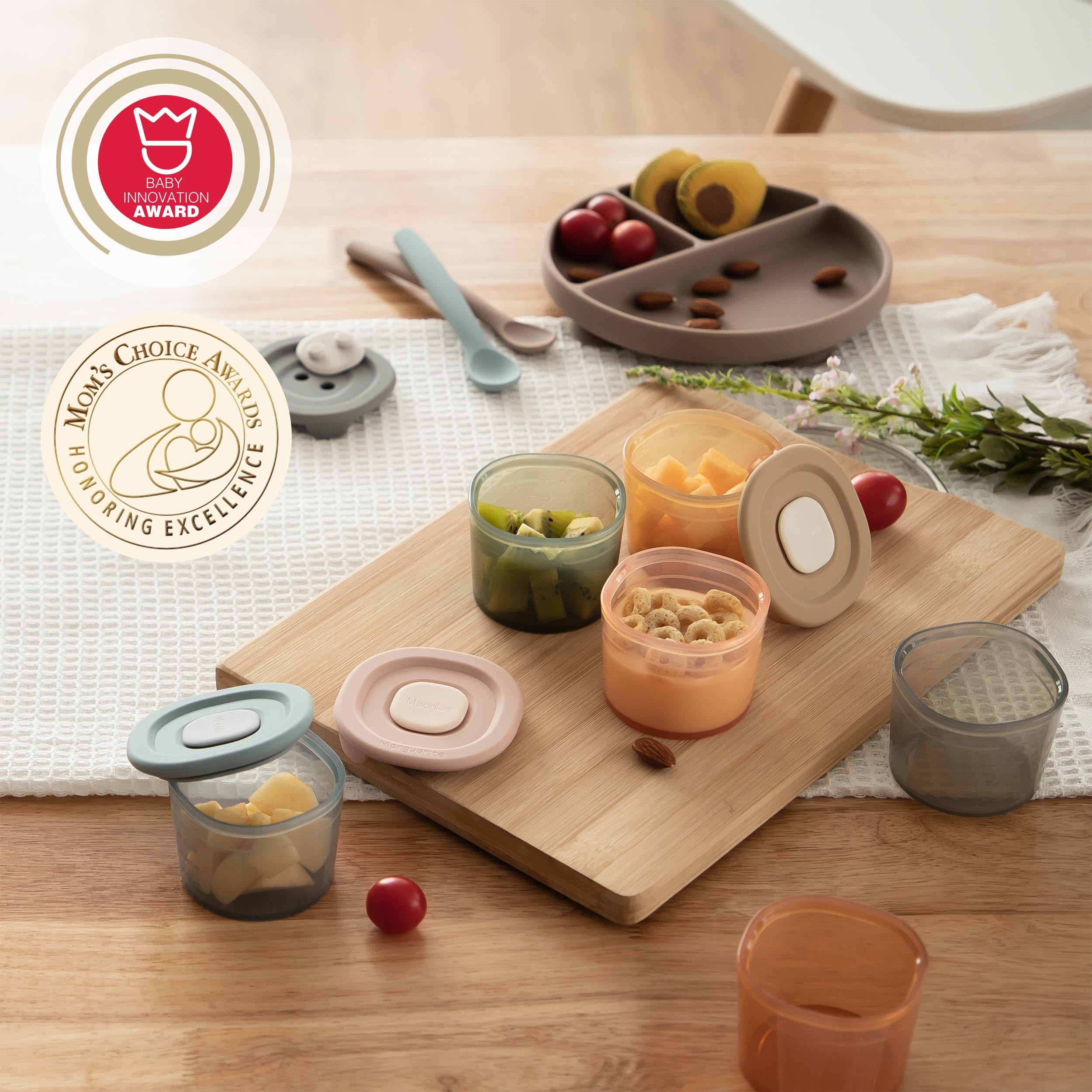 Moonkie silicone baby food containers color-variations to suit your toddler's preferences.