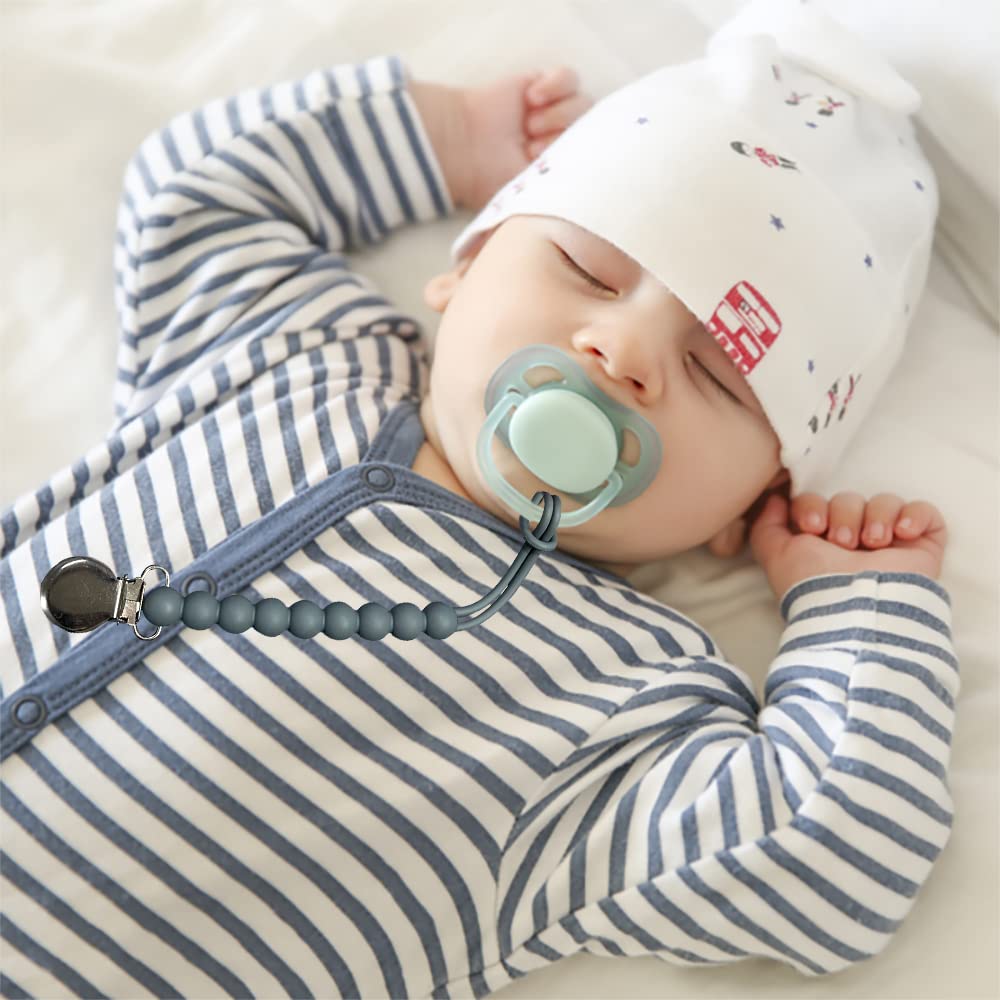 MORIBOX pacifier clip durable-material close-up highlights sturdy clips for daily use.
