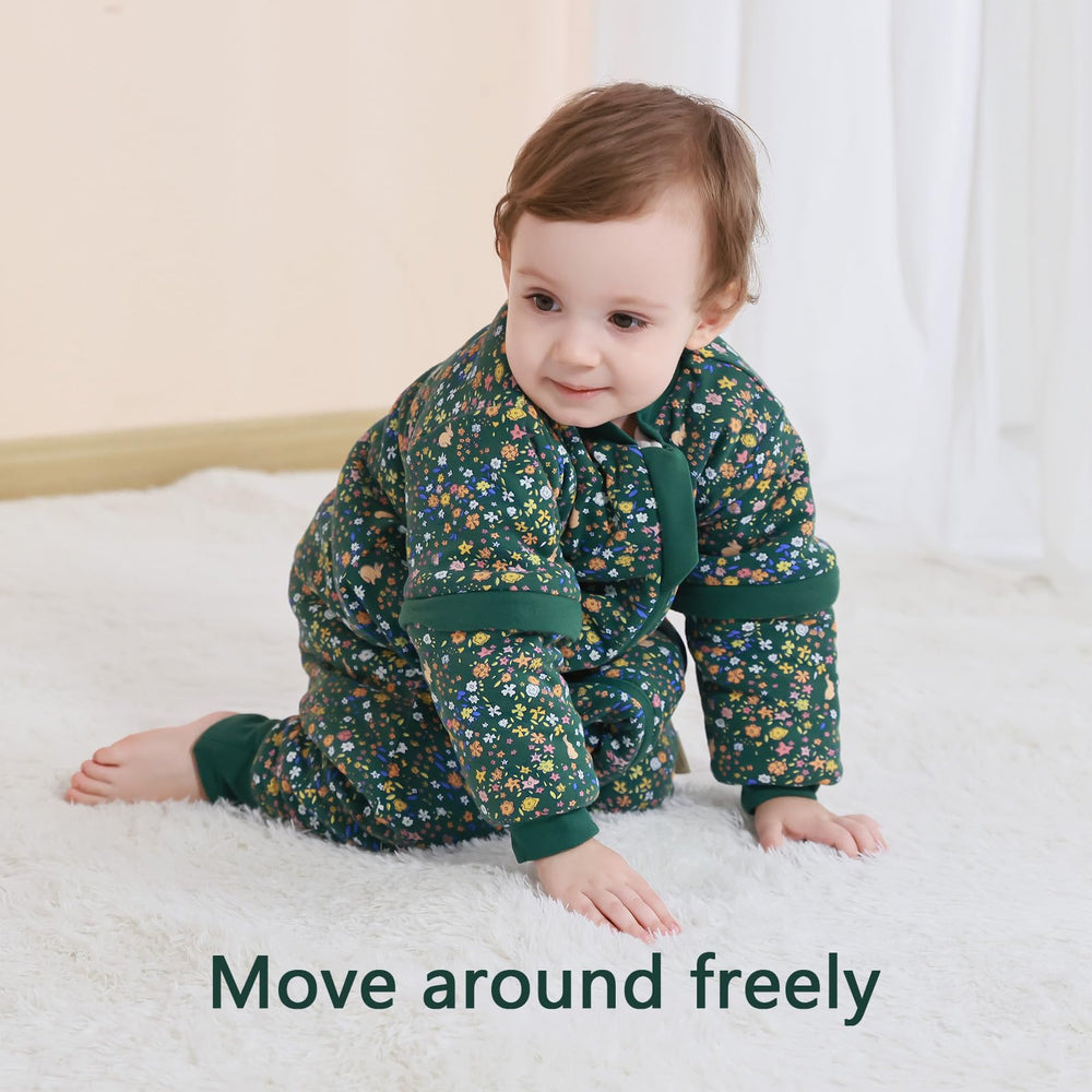 Mosebears 2-way zipper enables easy dressing and diaper changes