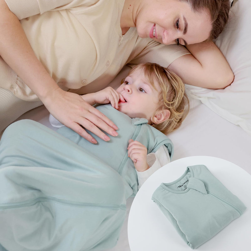 Mosebears sleep sack with 2-way zipper for easy changes