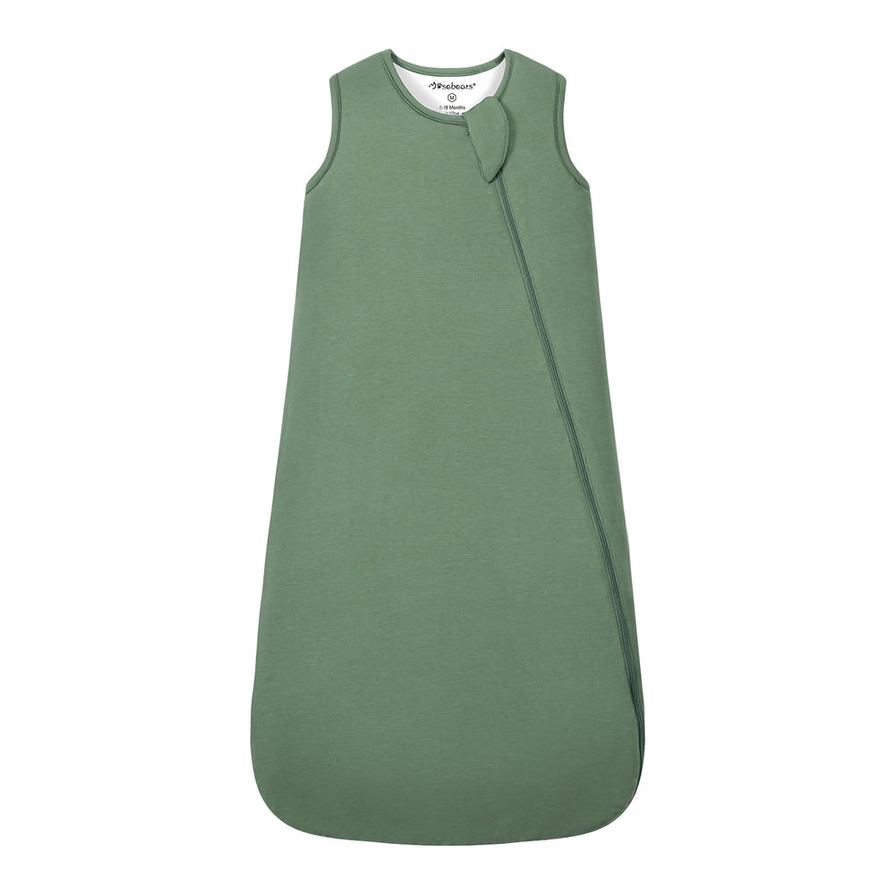 Mosebears bamboo-soft fabric on a sleep sack for gentle baby comfort.