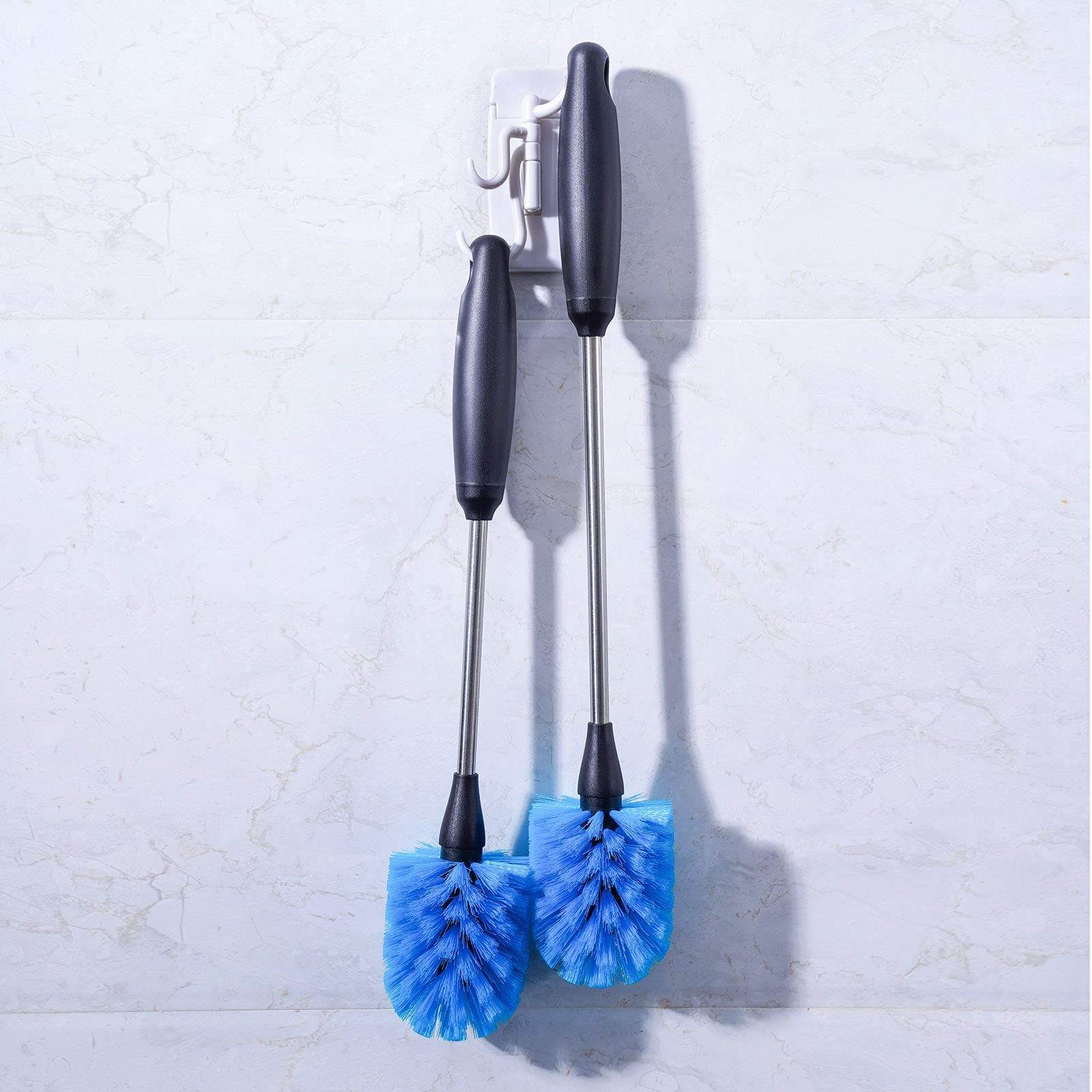 MOSOLAN two-pack bottle brushes ready for multiple bottles